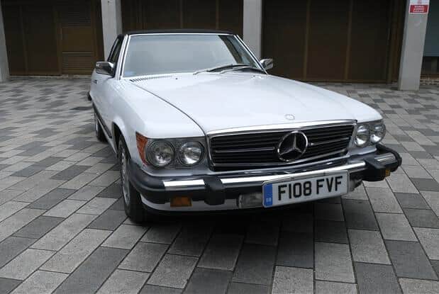Left-hand drive Mercedes-Benz SL 560 V8 Auto